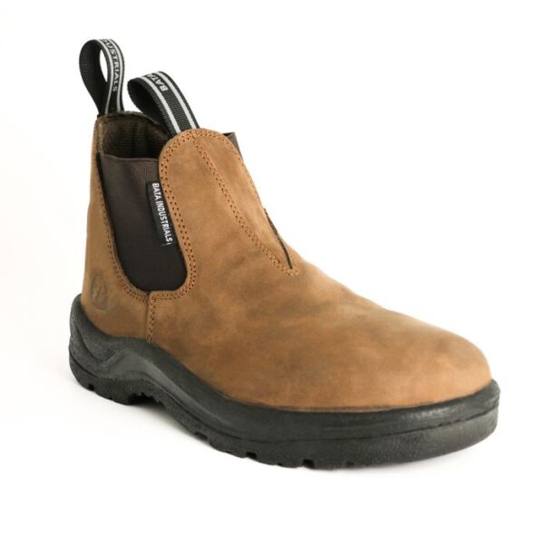BATA BOOTS ROVING RAIDER CHELSEA BROWN SIZE 6